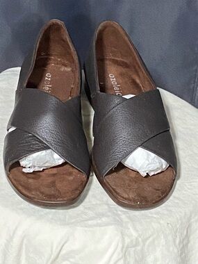 azaleic Leather Cross Strap Peep Toe Sandals 8